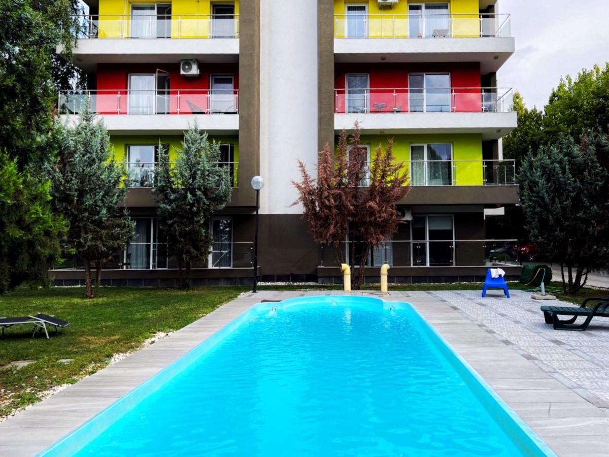 Apartamento The Airport Loft Otopeni Exterior foto