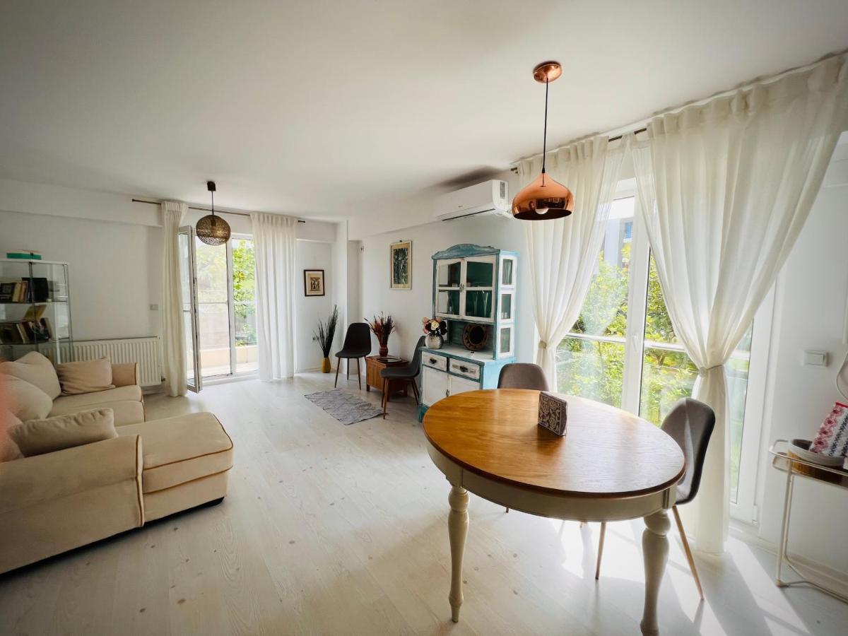 Apartamento The Airport Loft Otopeni Exterior foto
