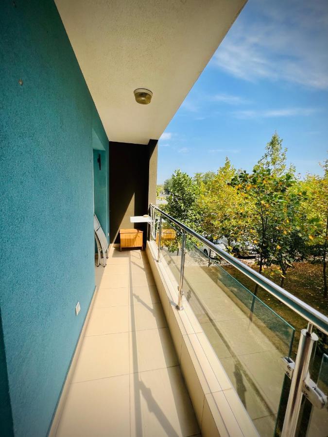 Apartamento The Airport Loft Otopeni Exterior foto